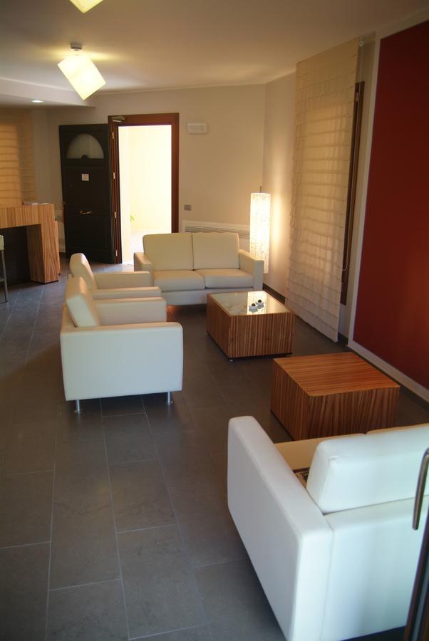 Residence La Meridiana Galzignano Terme Eksteriør billede
